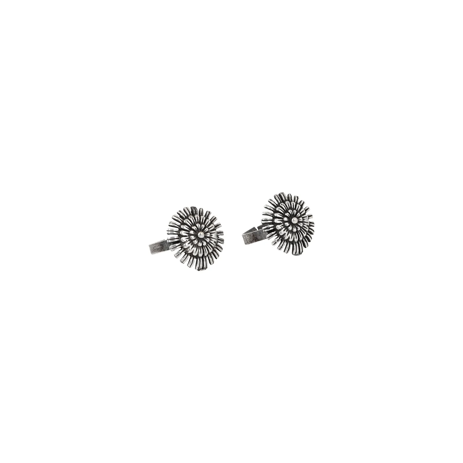 Teejh Sarvansha Silver Oxidised Toe Rings - Image 4