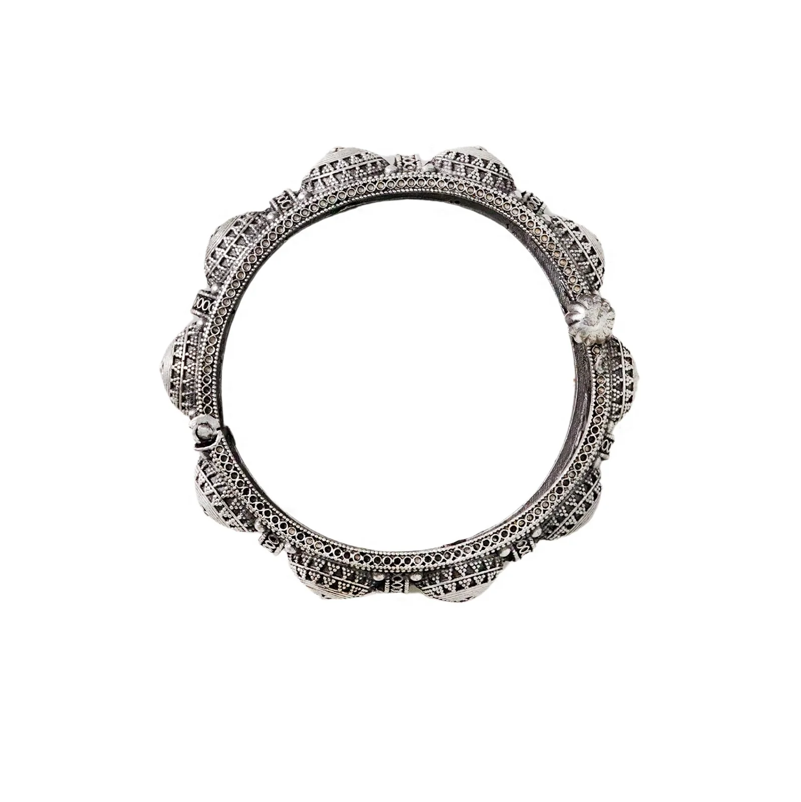 Teejh Siara Silver Oxidised Bangle - Image 5