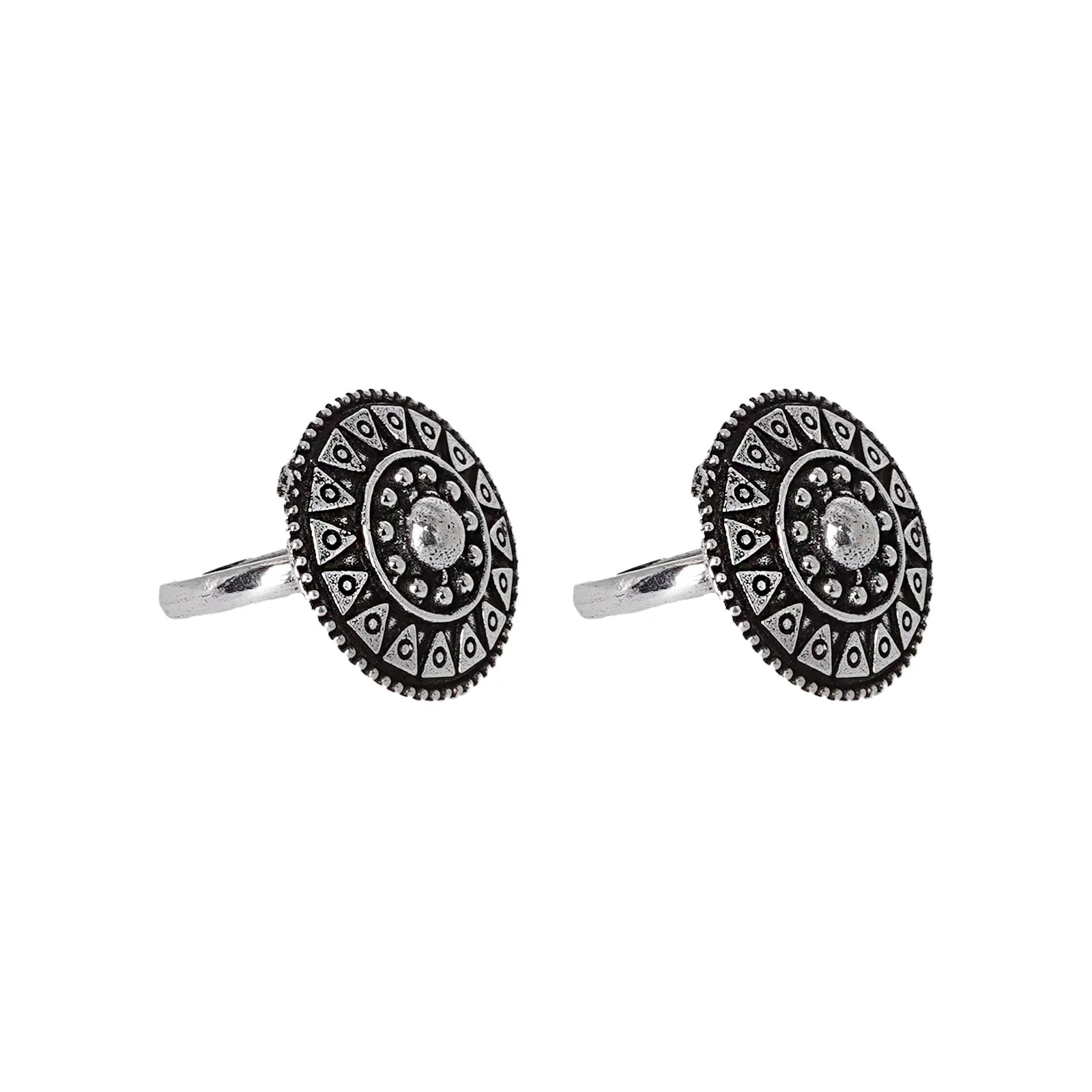 Teejh Tashika Silver Oxidised Toe Rings - Image 4