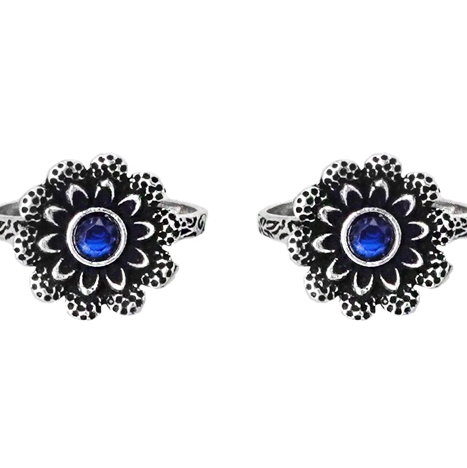 Teejh Tishya Dark Blue Stone Silver Oxidised Toe Rings - Image 4