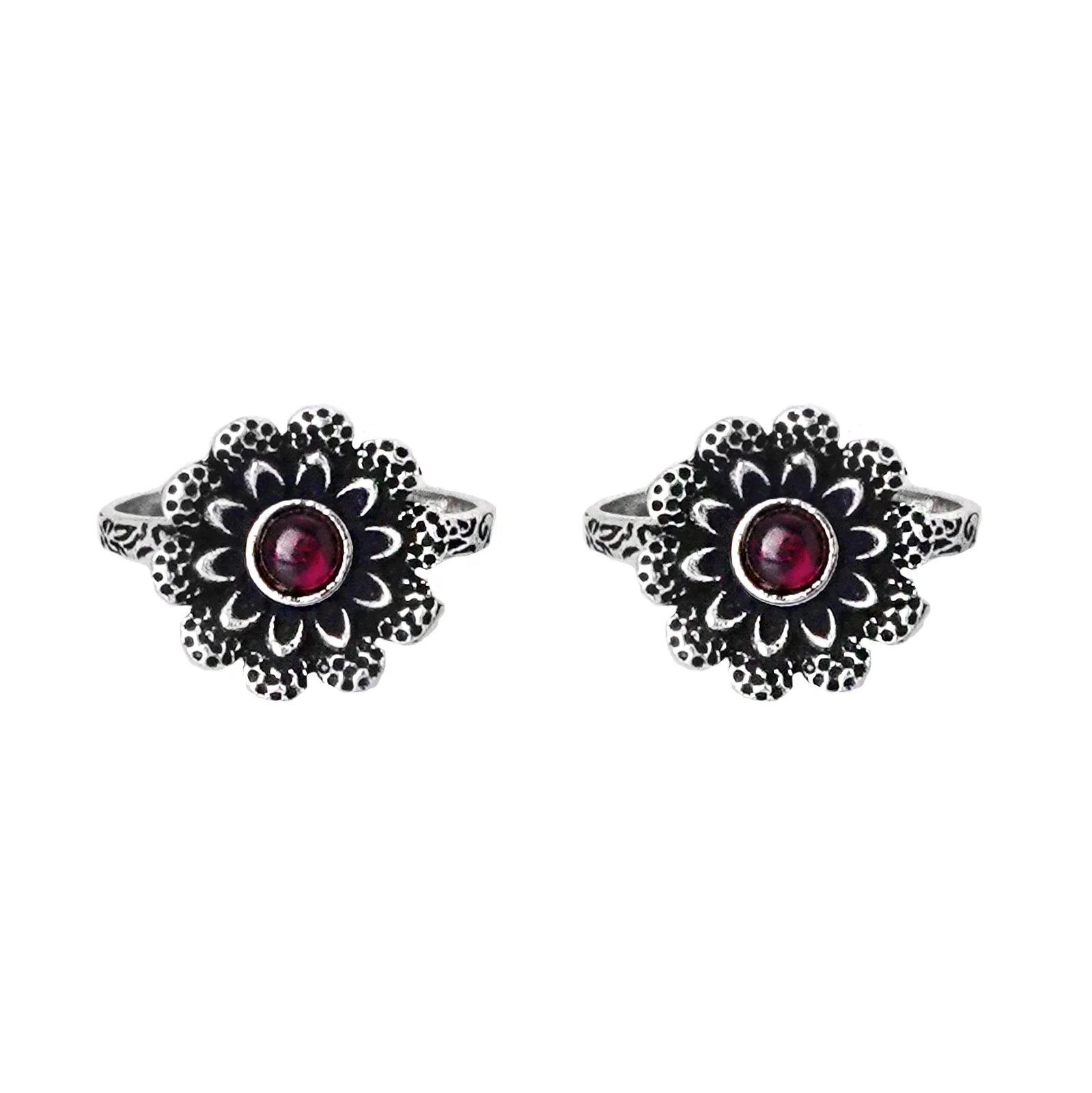 Teejh Tishya Pink Stone Silver Oxidised Toe Rings - Image 3