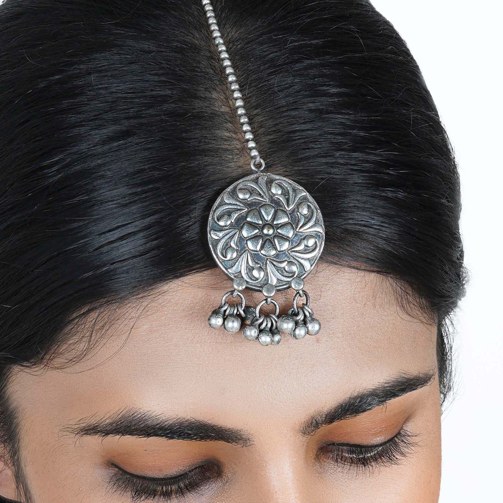 Teejh Vaaiza Silver Oxidised Maang Tika - Image 2