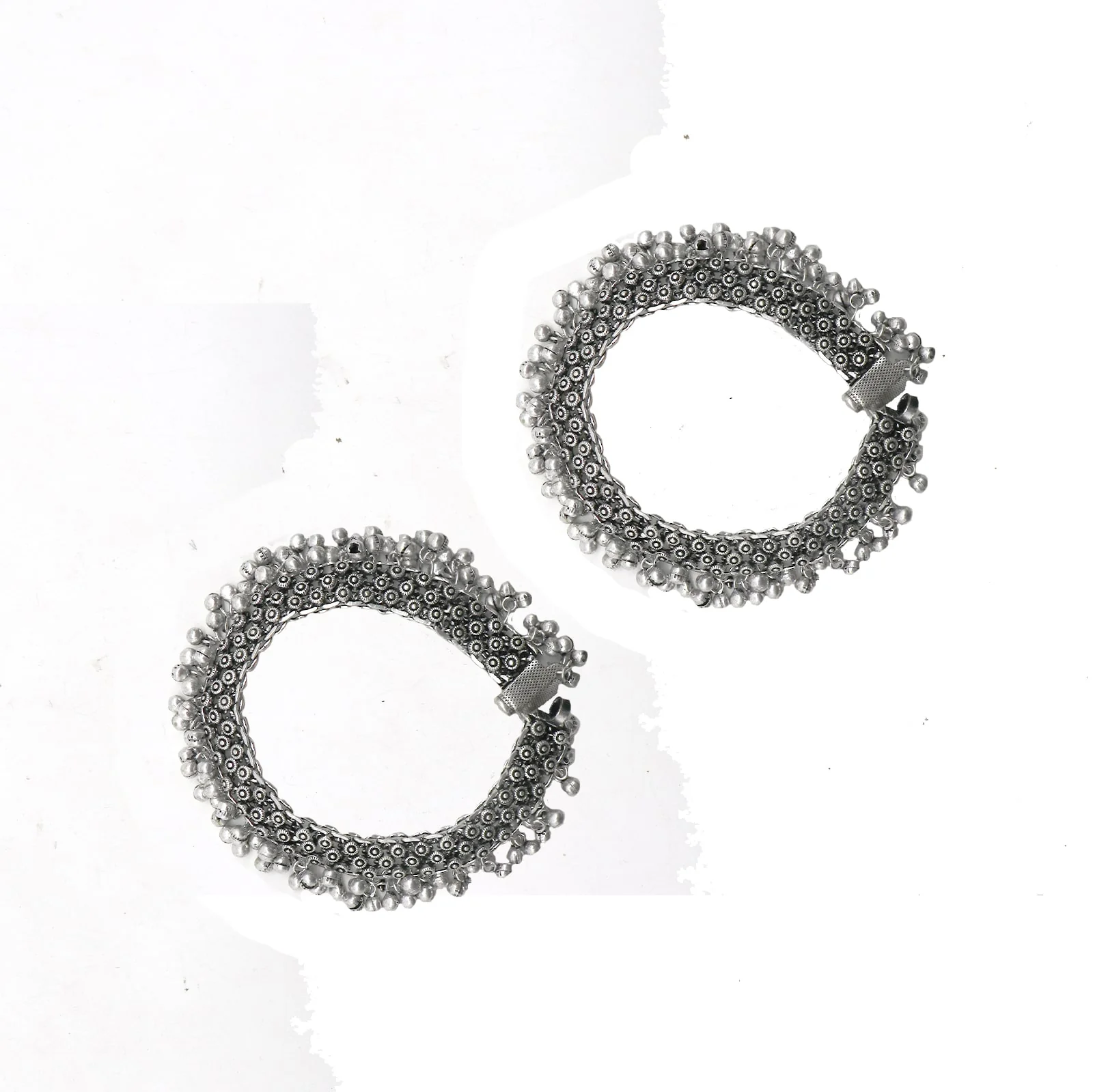 Veena Rawa Silver Oxidized Ghungroo Anklets - Image 6