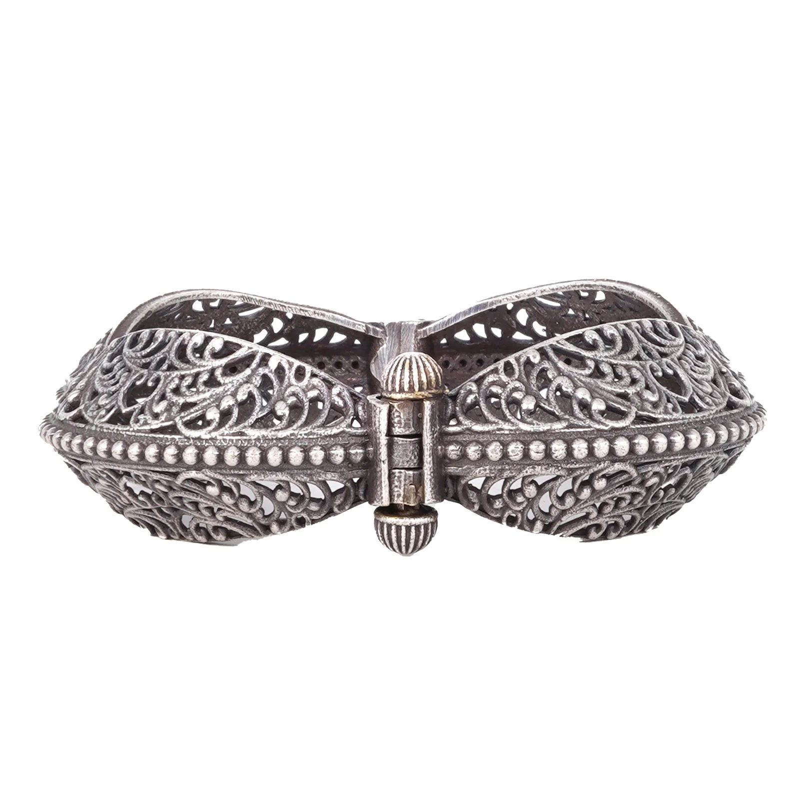 Teejh Yuvanya Antique Silver Polish Bracelet - Image 4