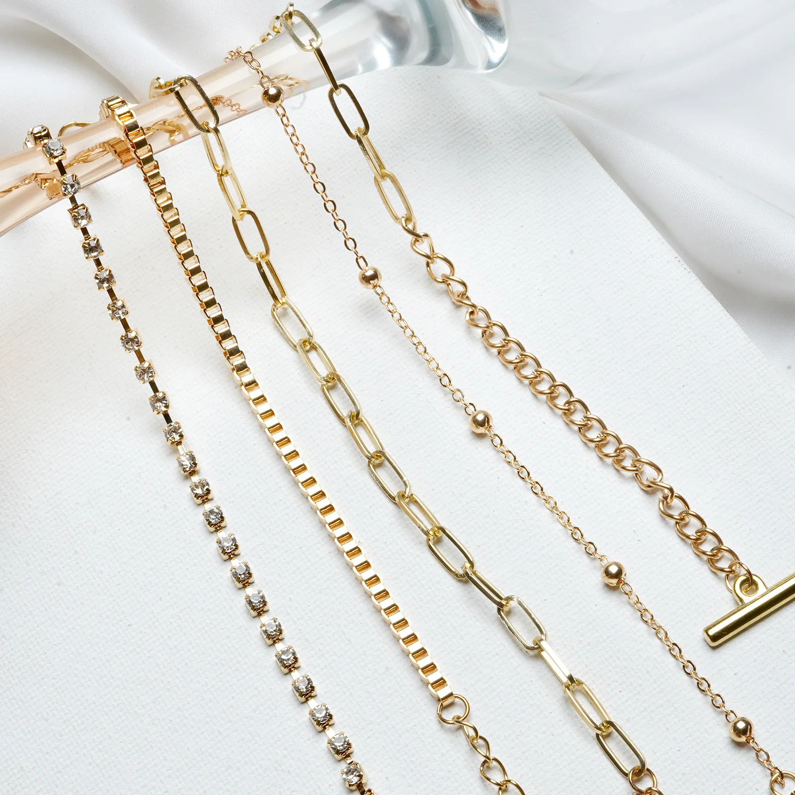 Toggle Gold Chain Set of 5 Bracelets - Image 2