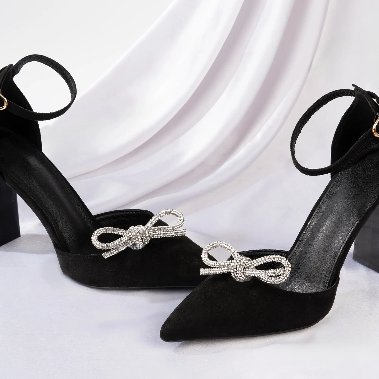 Twinkle Bow Shoe Clip - Image 2