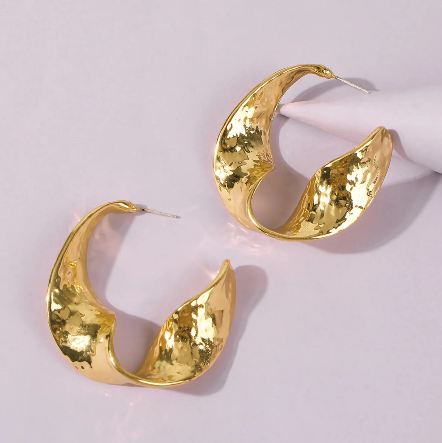 Twisted Hammered Bold Gold Earrings - Image 8