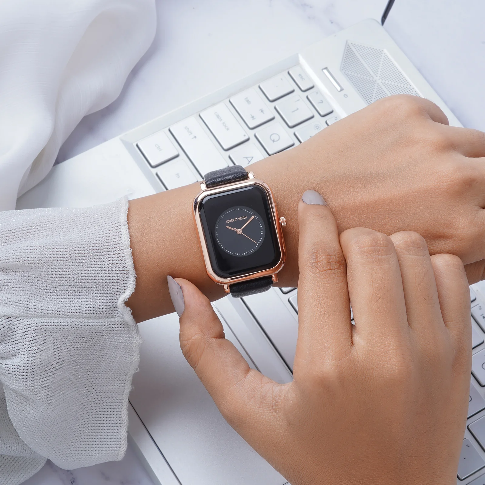 Utopia Black Medium Rectangle Dial PU Strap Unisex Watch - Image 3