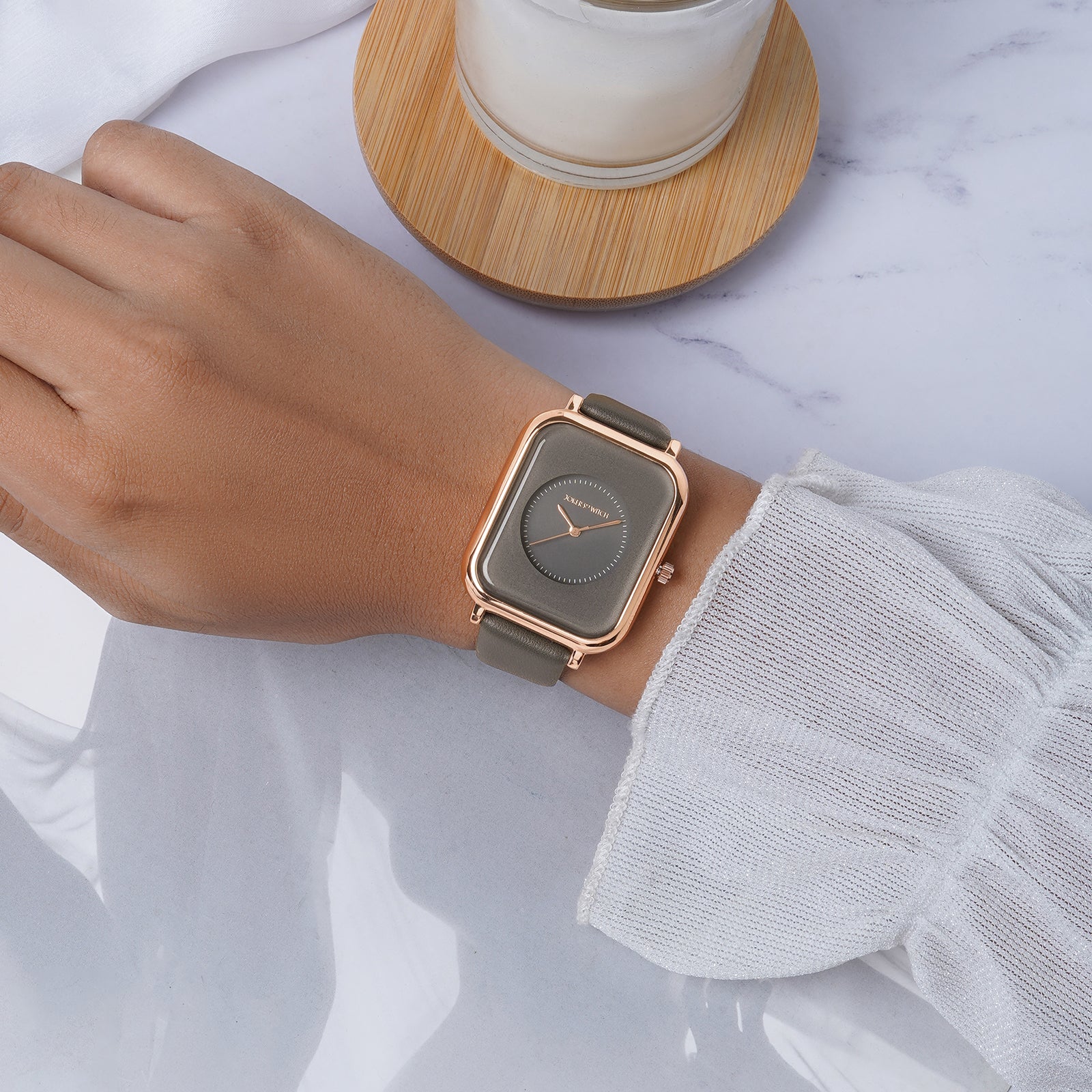 Utopia Grey Medium Rectangle Dial PU Strap Unisex Watch - Image 3