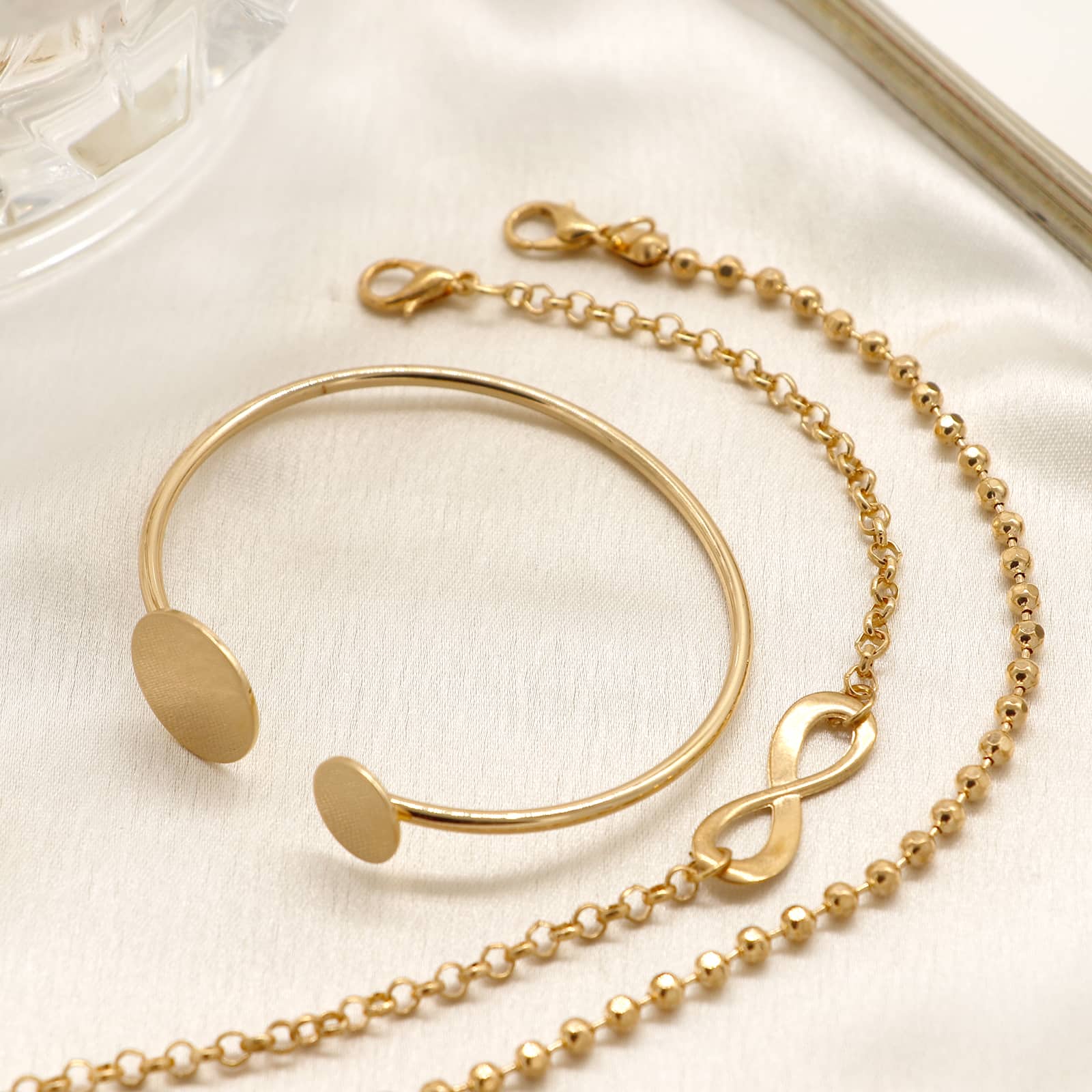 Varese Gold Bracelet Set - Image 2