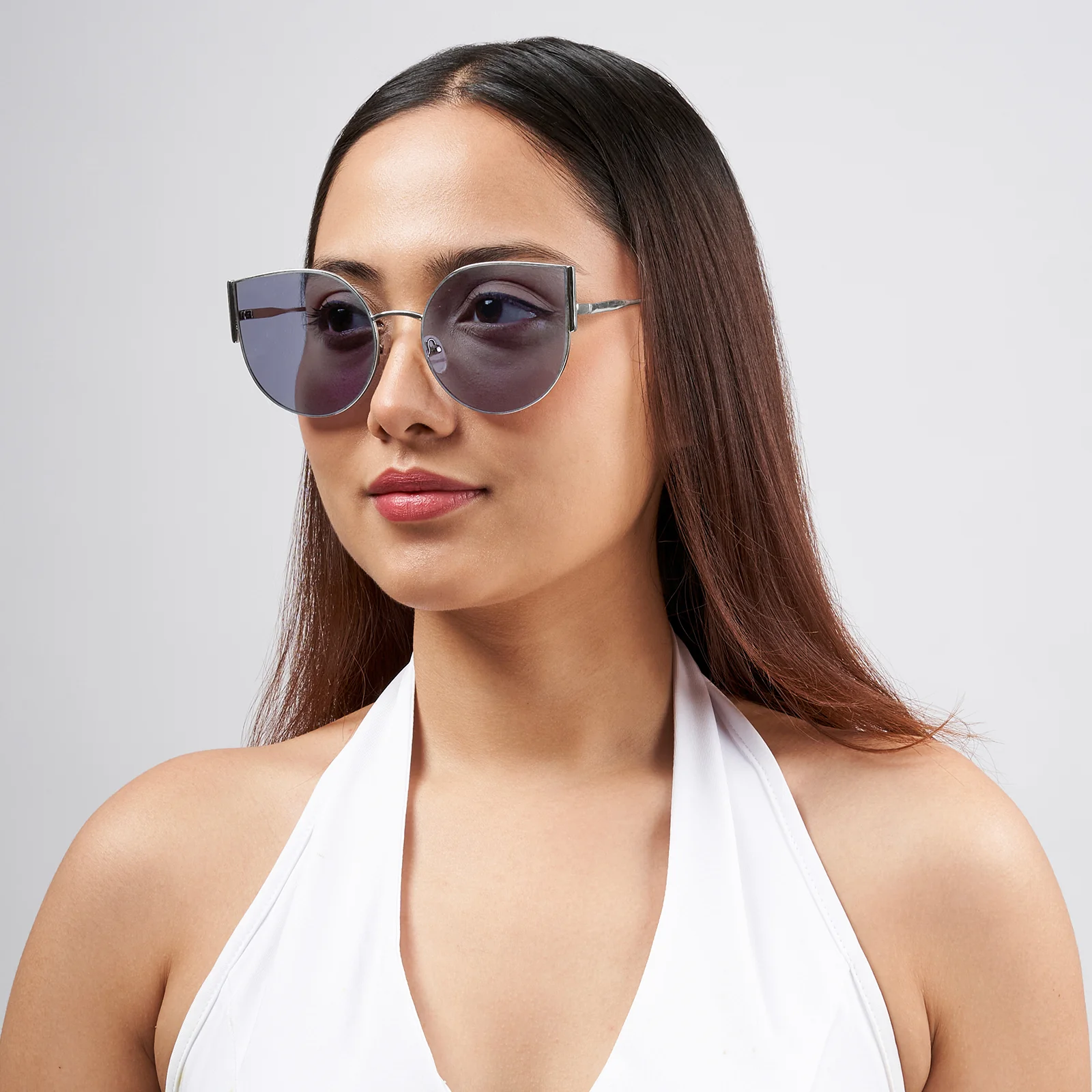Vixen Round Cateye Sunglasses With Silver Frames And Black And Grey Lenses - Image 2