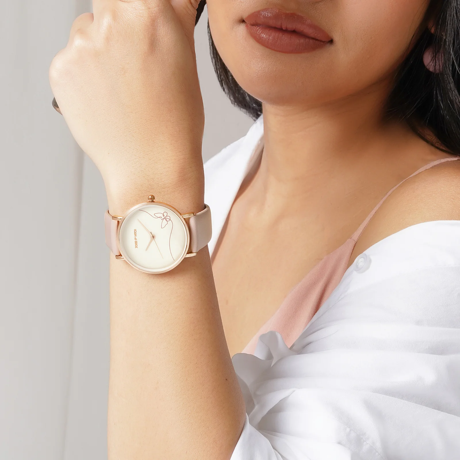 Printed Whimsical White Medium Dial Mauve PU Strap Women's Watch - Image 2