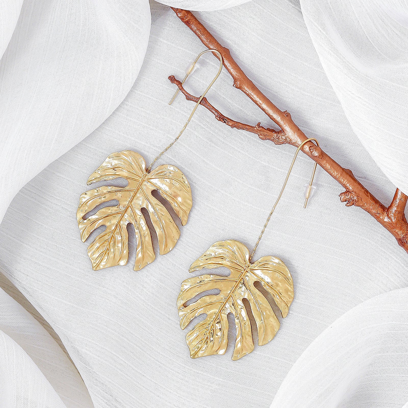 Zahara Gold Earrings - Image 2